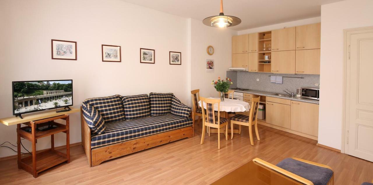Apartman Ondrejska 카를로비바리 외부 사진